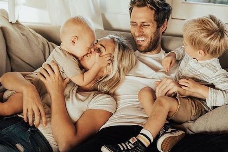 EVLİLİK AŞKI ÖLDÜRÜR MÜ?